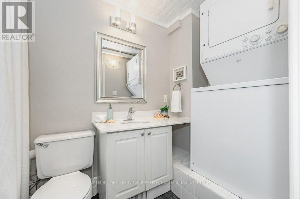 45 18 SIDEROAD Image 41