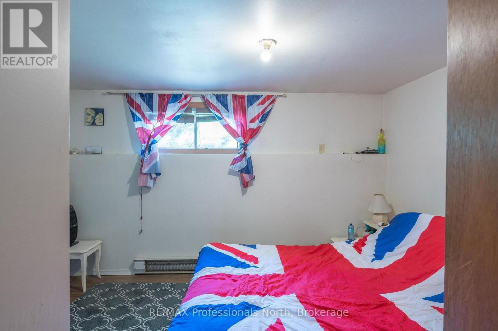 1204 BACON ROAD Image 28