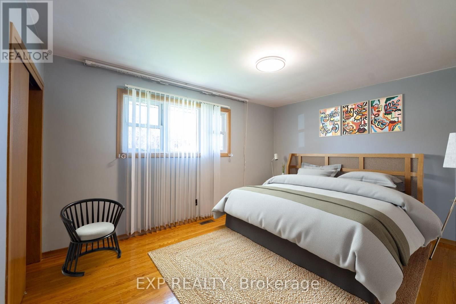 402 KERMAN AVENUE Image 28