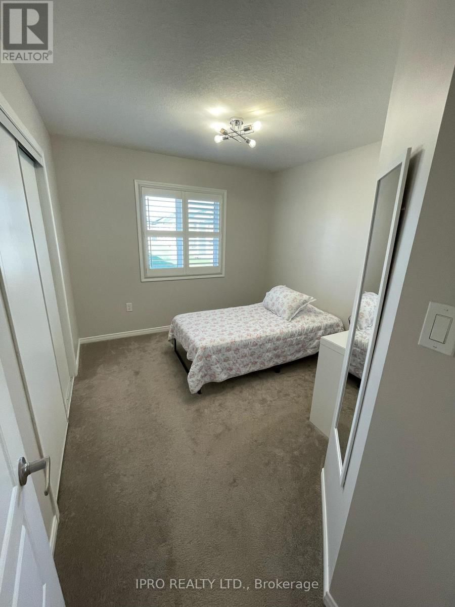 48 WITTEVEEN DRIVE Image 13