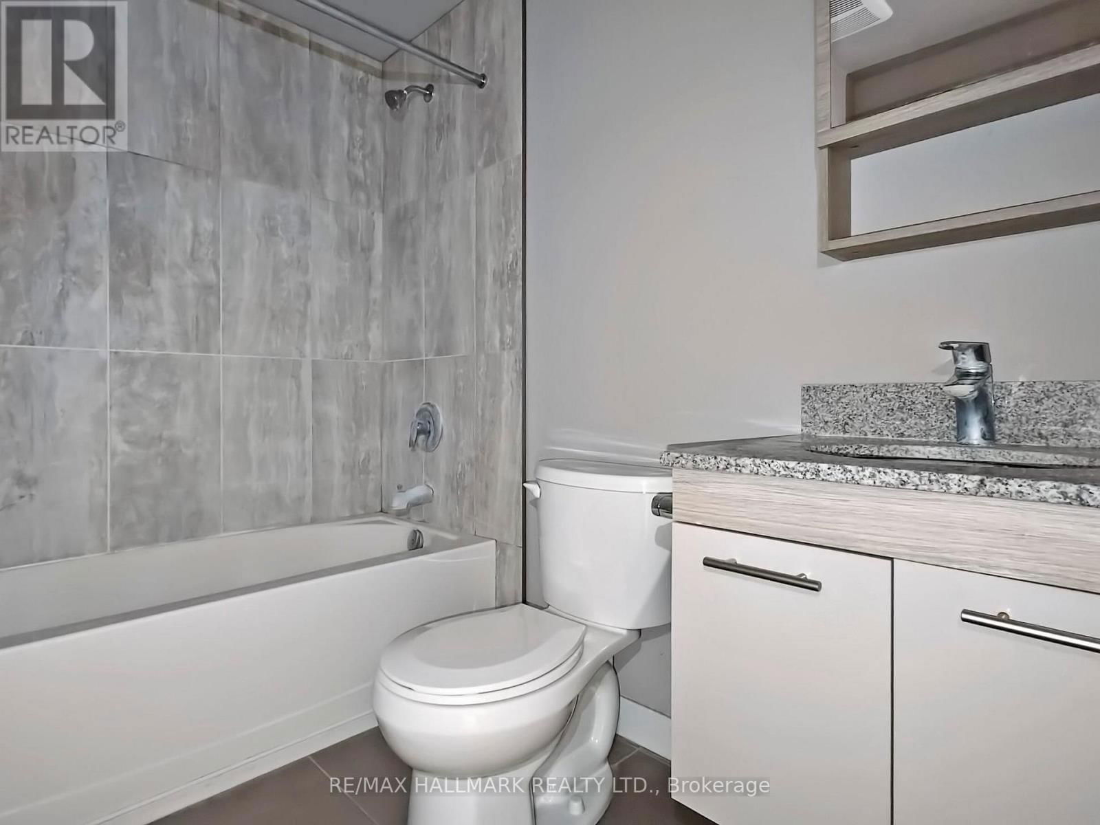 207 - 308 LESTER STREET Image 16