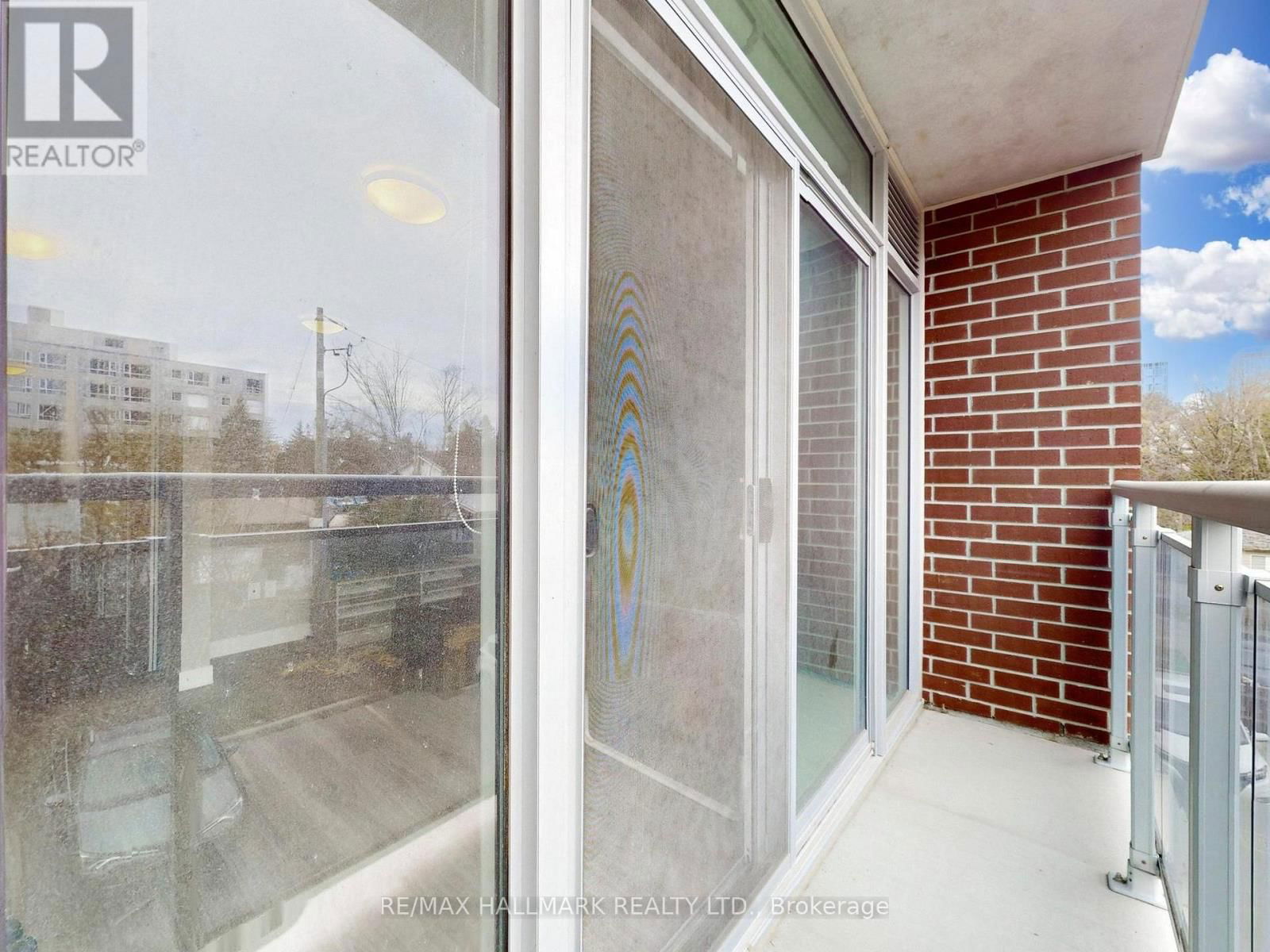 207 - 308 LESTER STREET Image 21