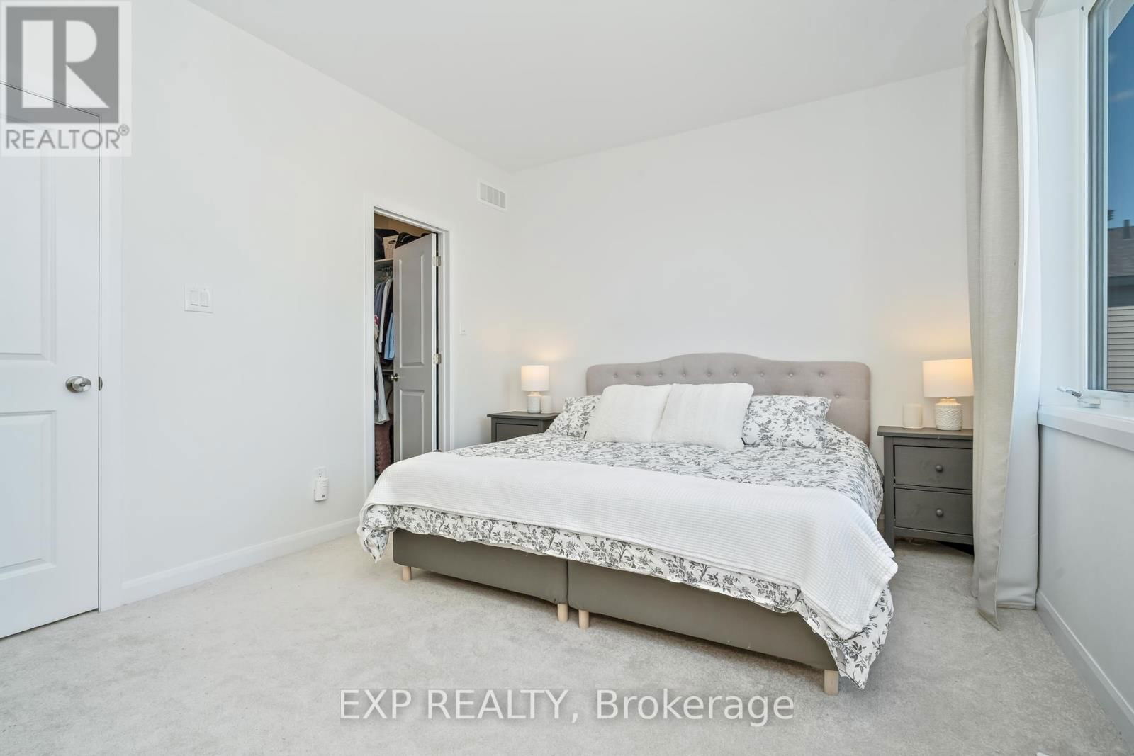 230 ELSIE MACGILL WALK Image 30
