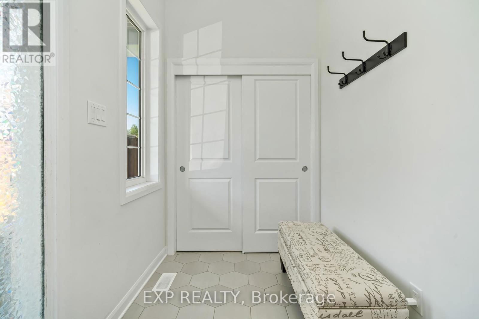 230 ELSIE MACGILL WALK Image 4