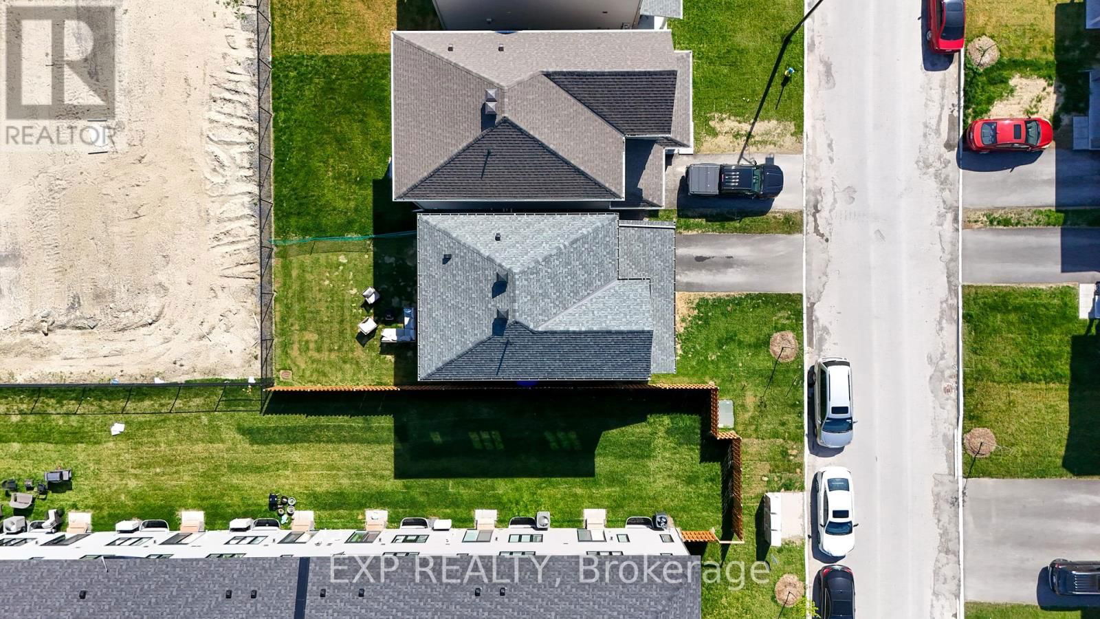 230 ELSIE MACGILL WALK Image 41
