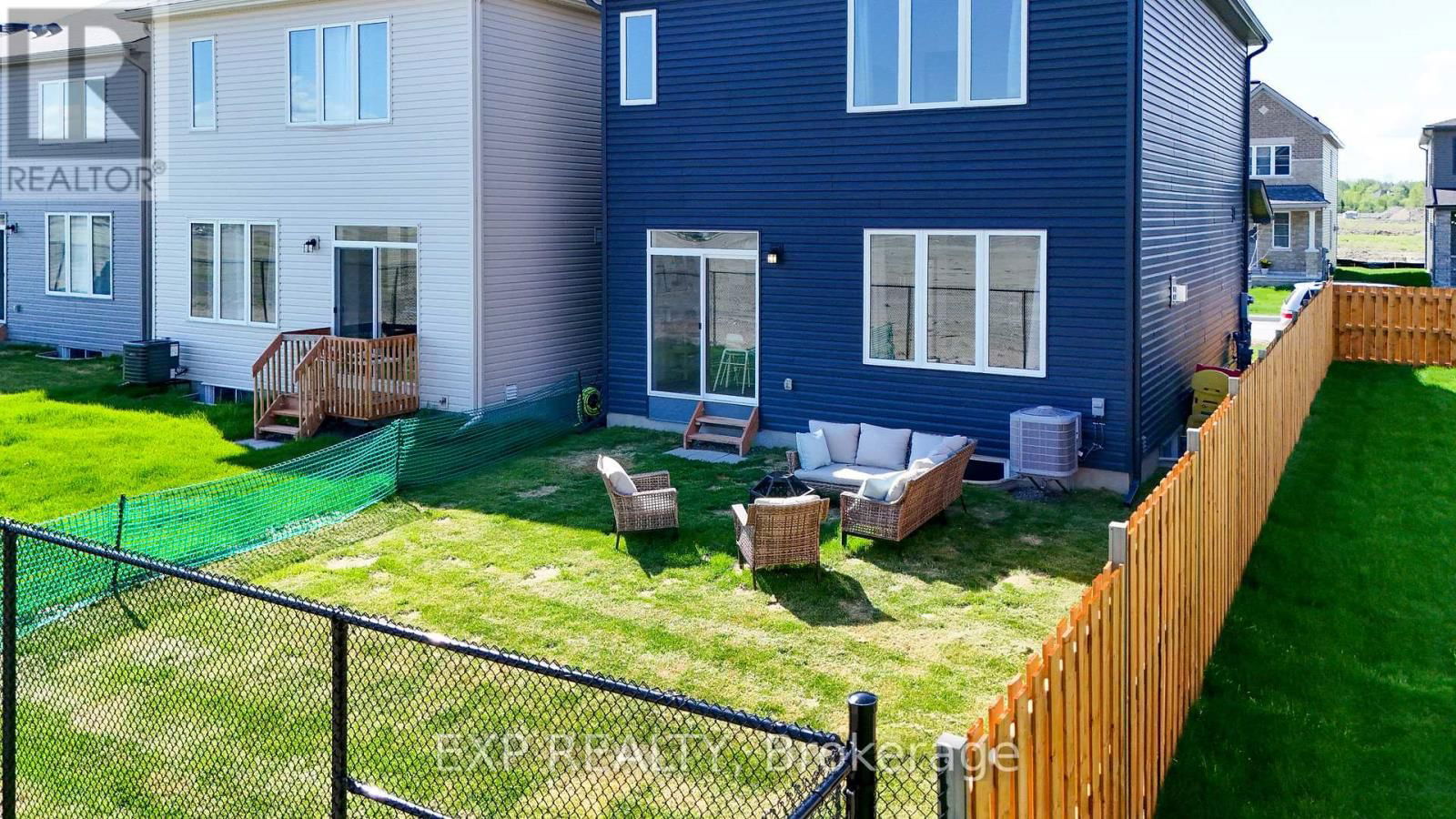 230 ELSIE MACGILL WALK Image 45