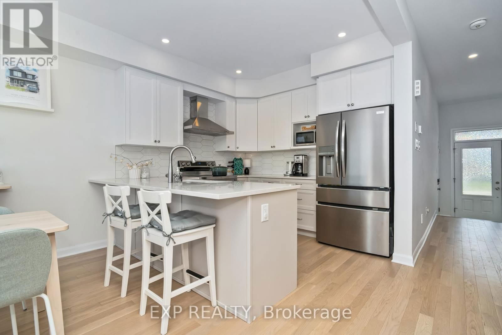 230 ELSIE MACGILL WALK Image 8