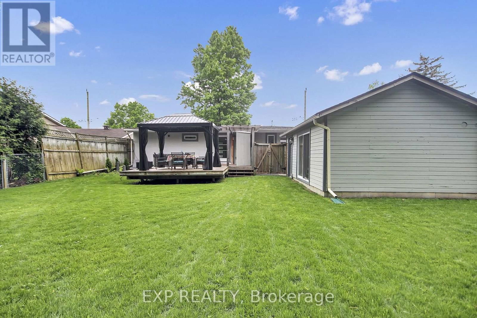 1447 MAXIME STREET Image 23