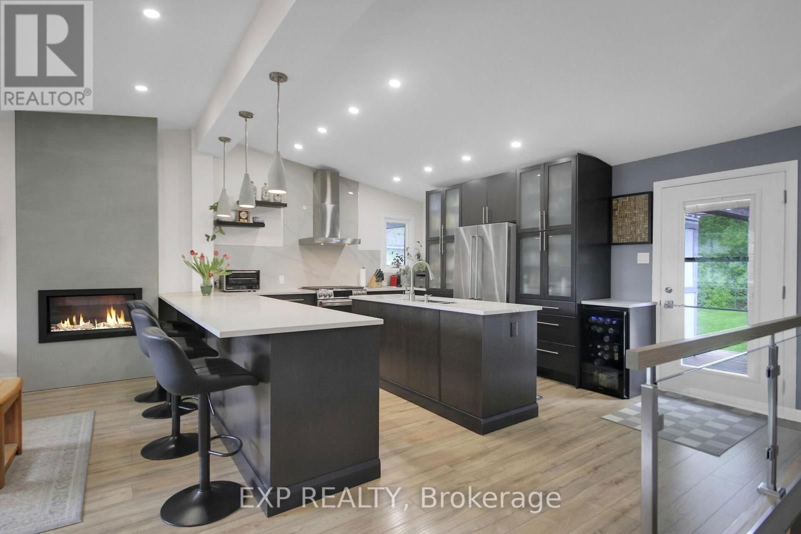 1447 MAXIME STREET Image 7
