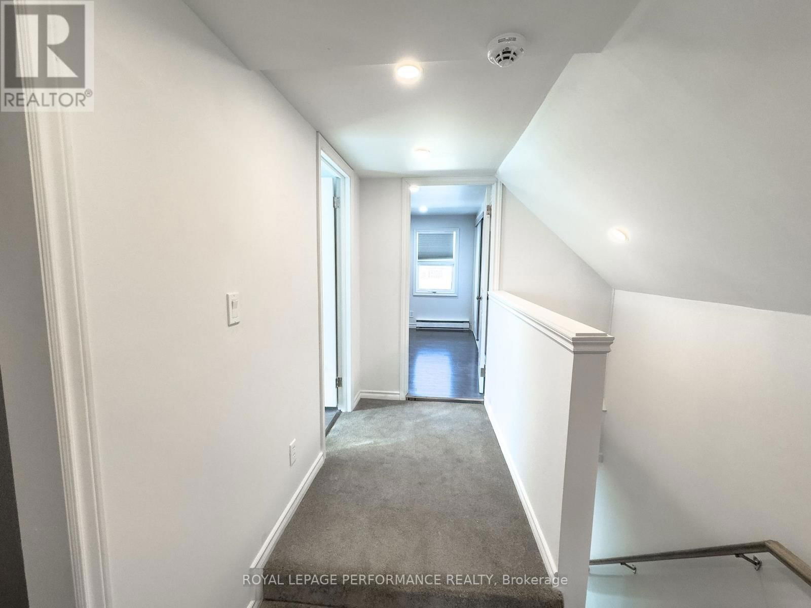 621 EDWARDS STREET Image 10