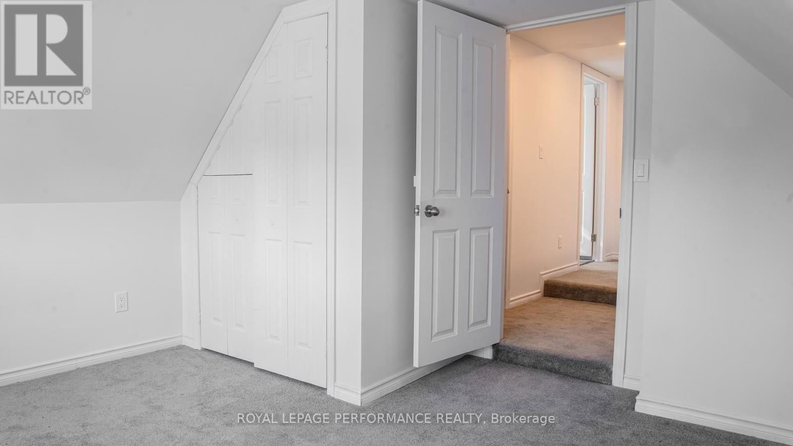 621 EDWARDS STREET Image 15