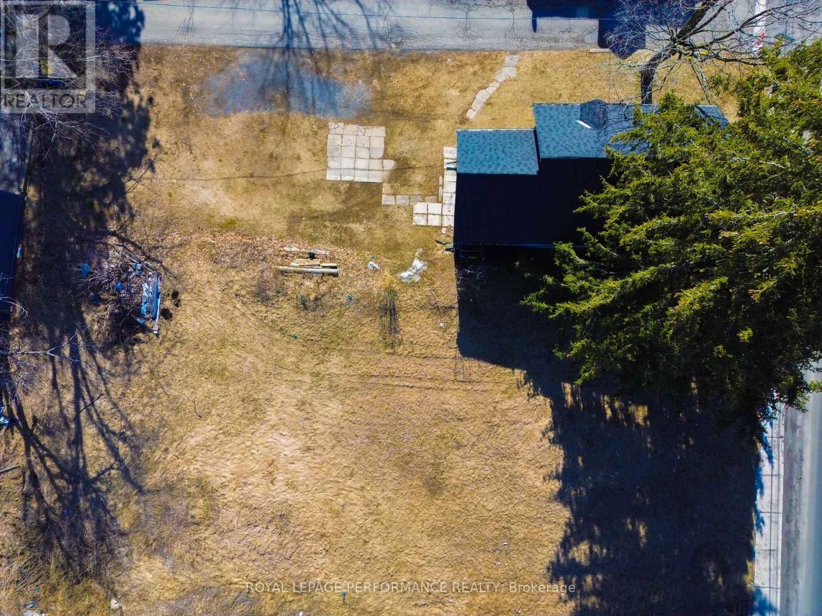 621 EDWARDS STREET Image 23