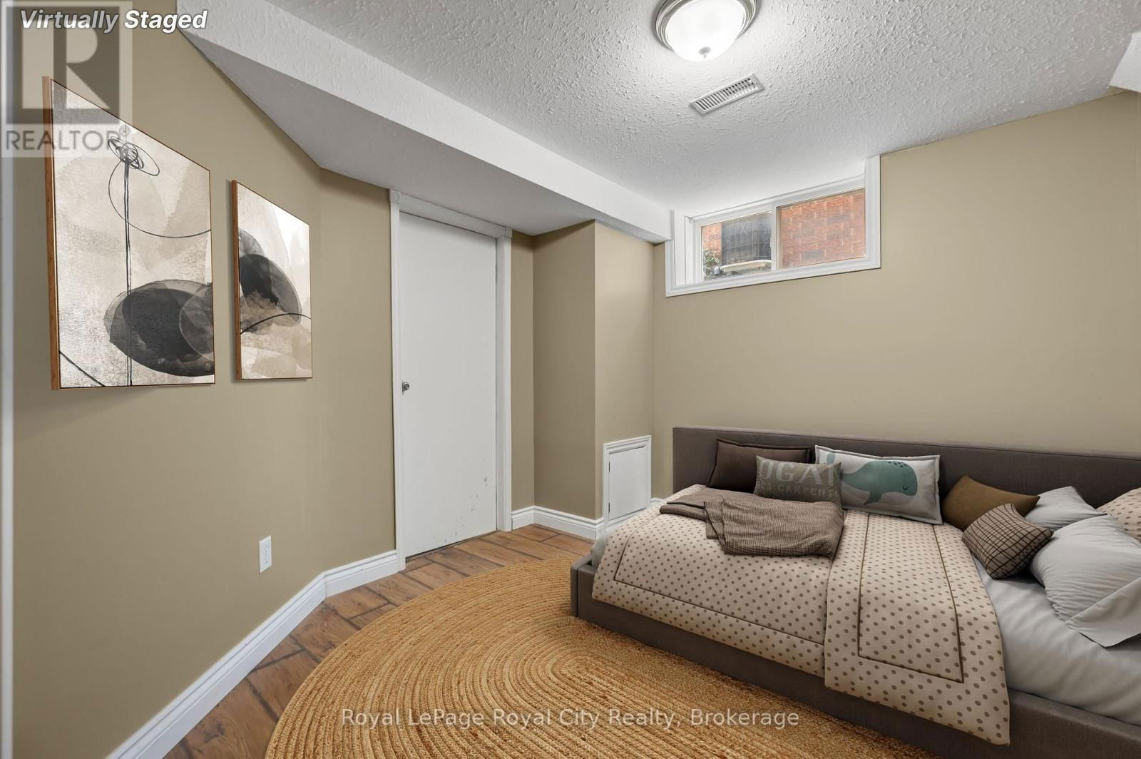 90 DOYLE DRIVE Image 22