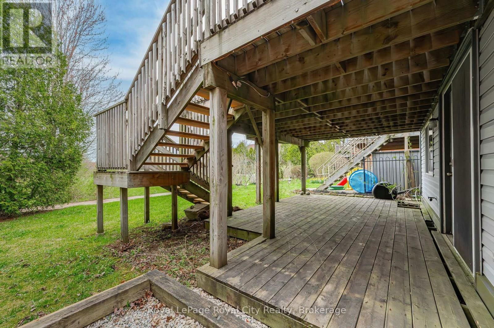 90 DOYLE DRIVE Image 27