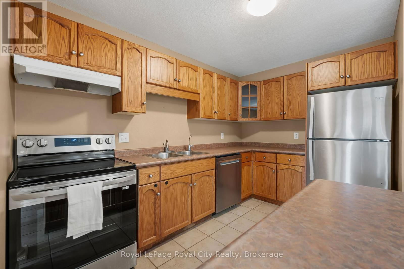 90 DOYLE DRIVE Image 6