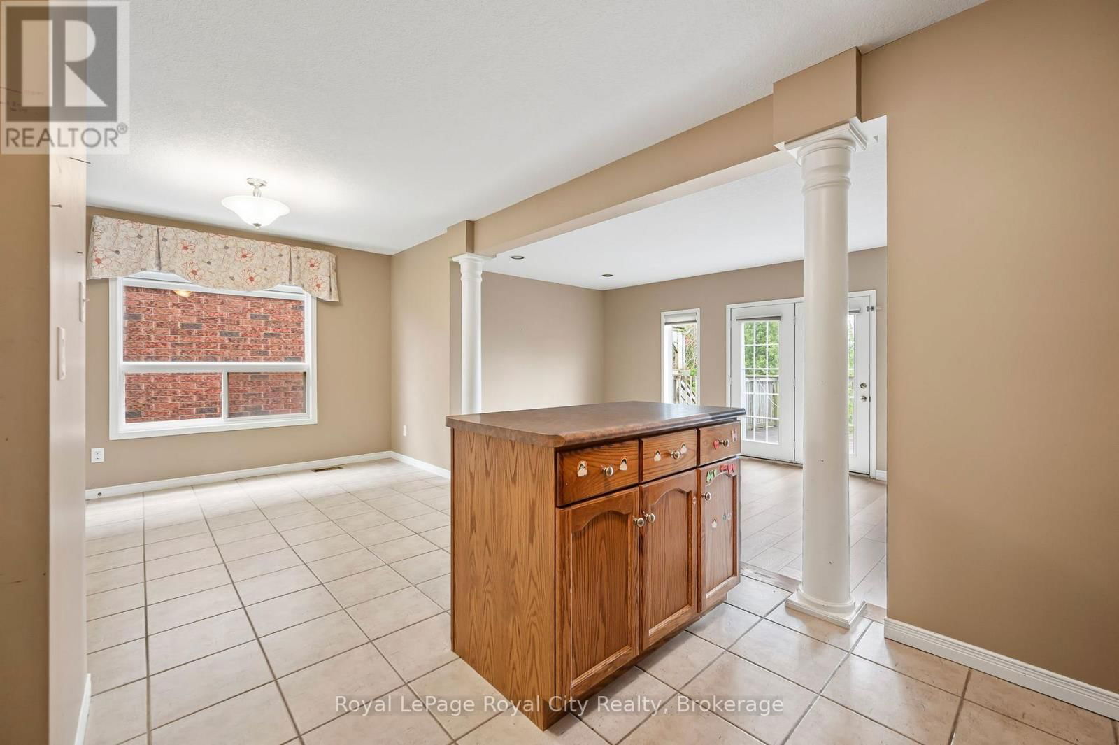 90 DOYLE DRIVE Image 7
