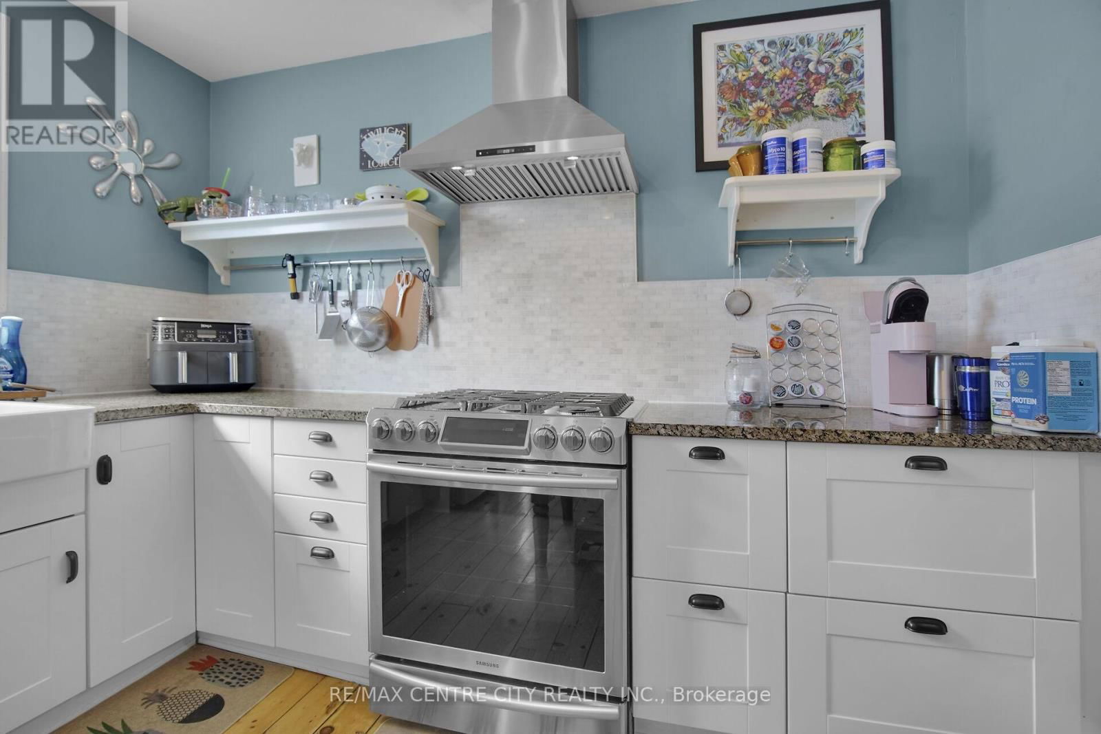 21 QUEENS PLACE Image 15
