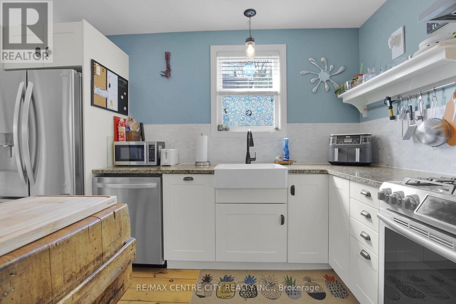 21 QUEENS PLACE Image 16