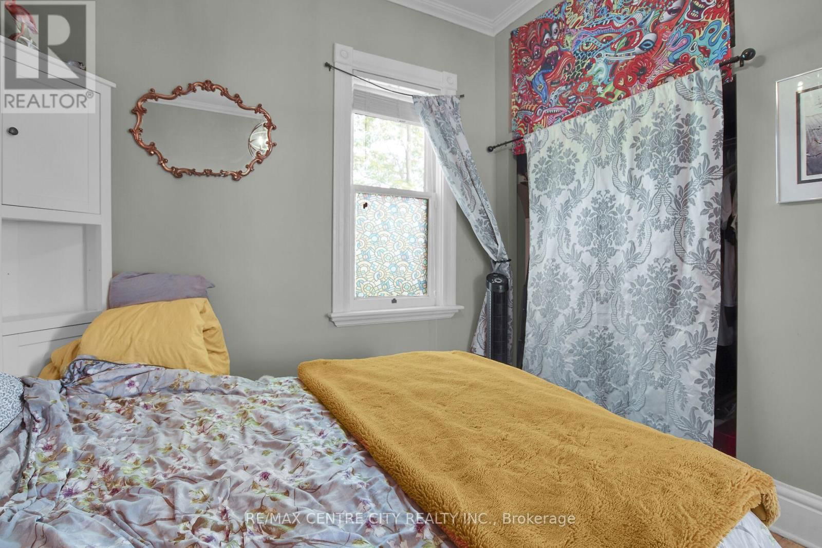 21 QUEENS PLACE Image 18