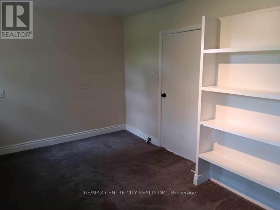 21 QUEENS PLACE Image 33