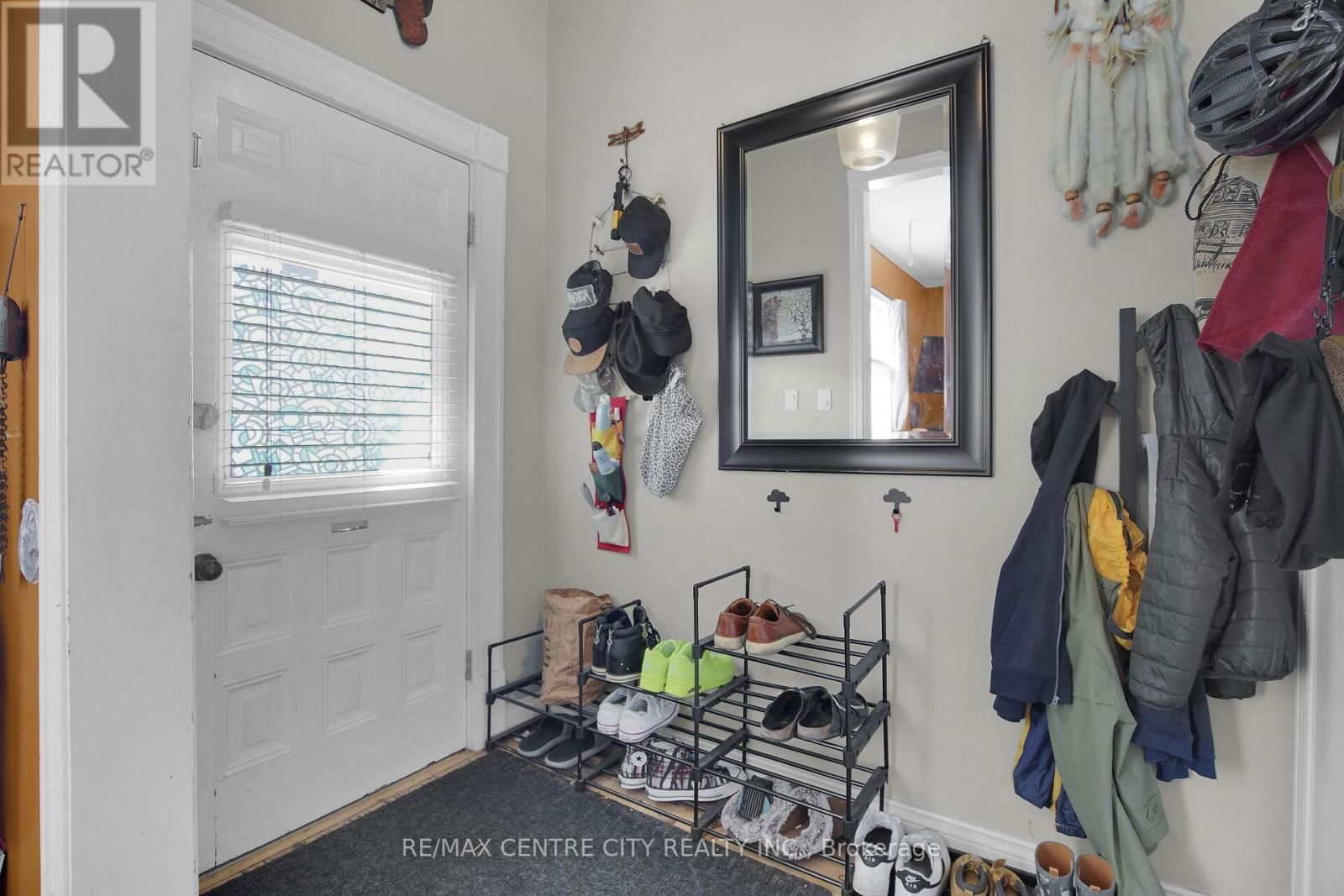 21 QUEENS PLACE Image 6