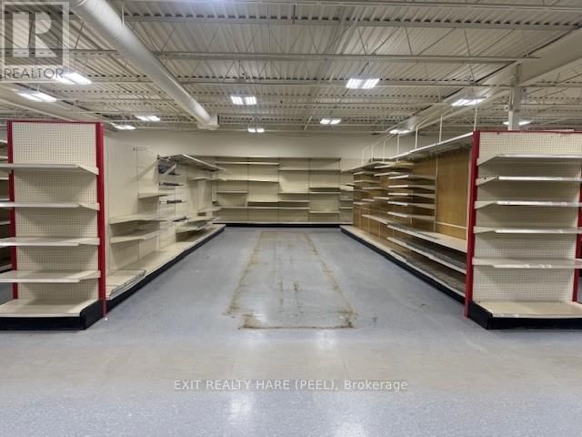 1780 WHARNCLIFFE ROAD SOUTH Image 10