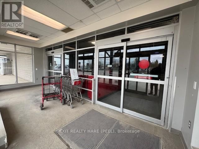 2954 ONTARIO STREET Image 15