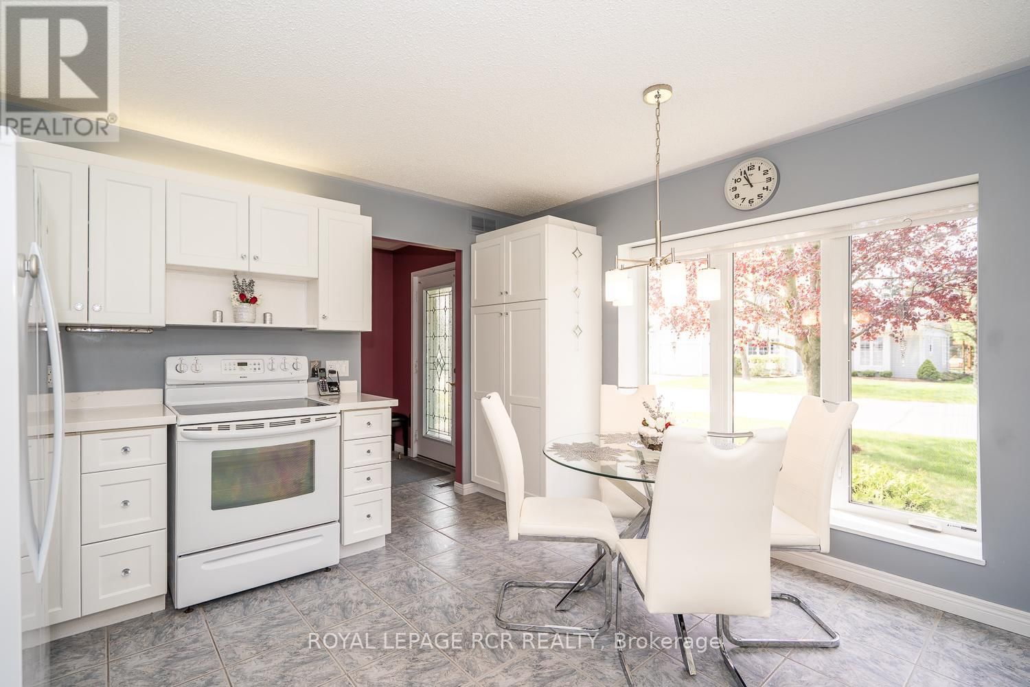 32 WHITE BARK WAY Image 7