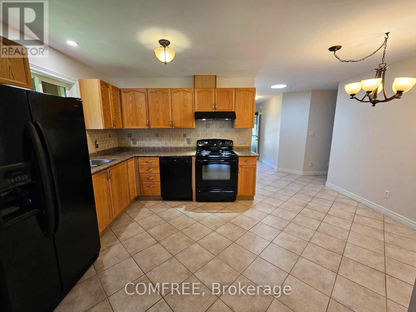 1803 CHATEAU AVENUE Image 12