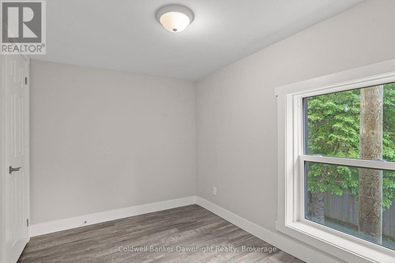 50 GODERICH STREET EAST Image 29