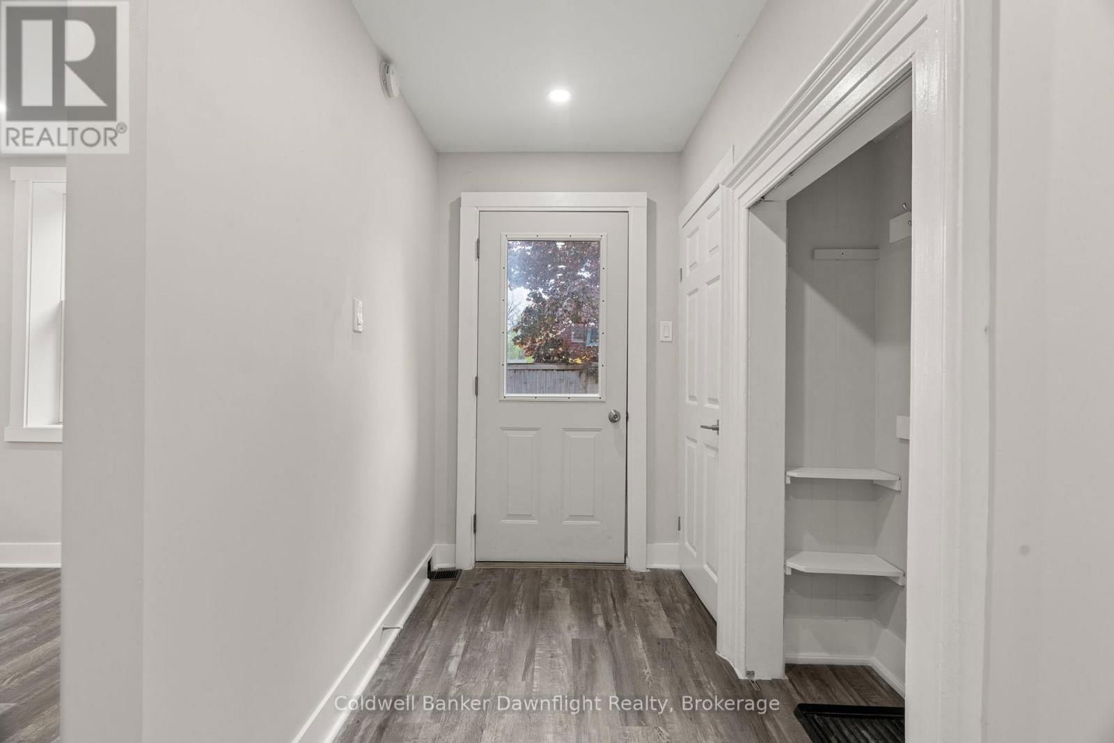 50 GODERICH STREET EAST Image 4