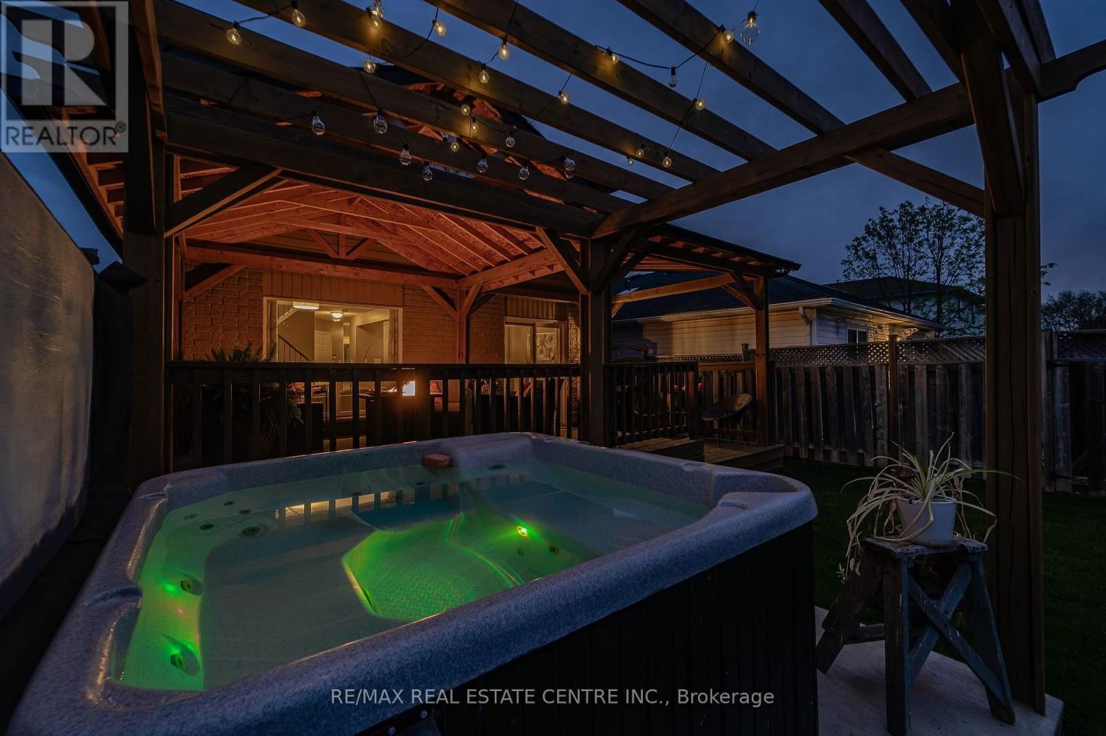 101 EDGEMERE DRIVE Image 45