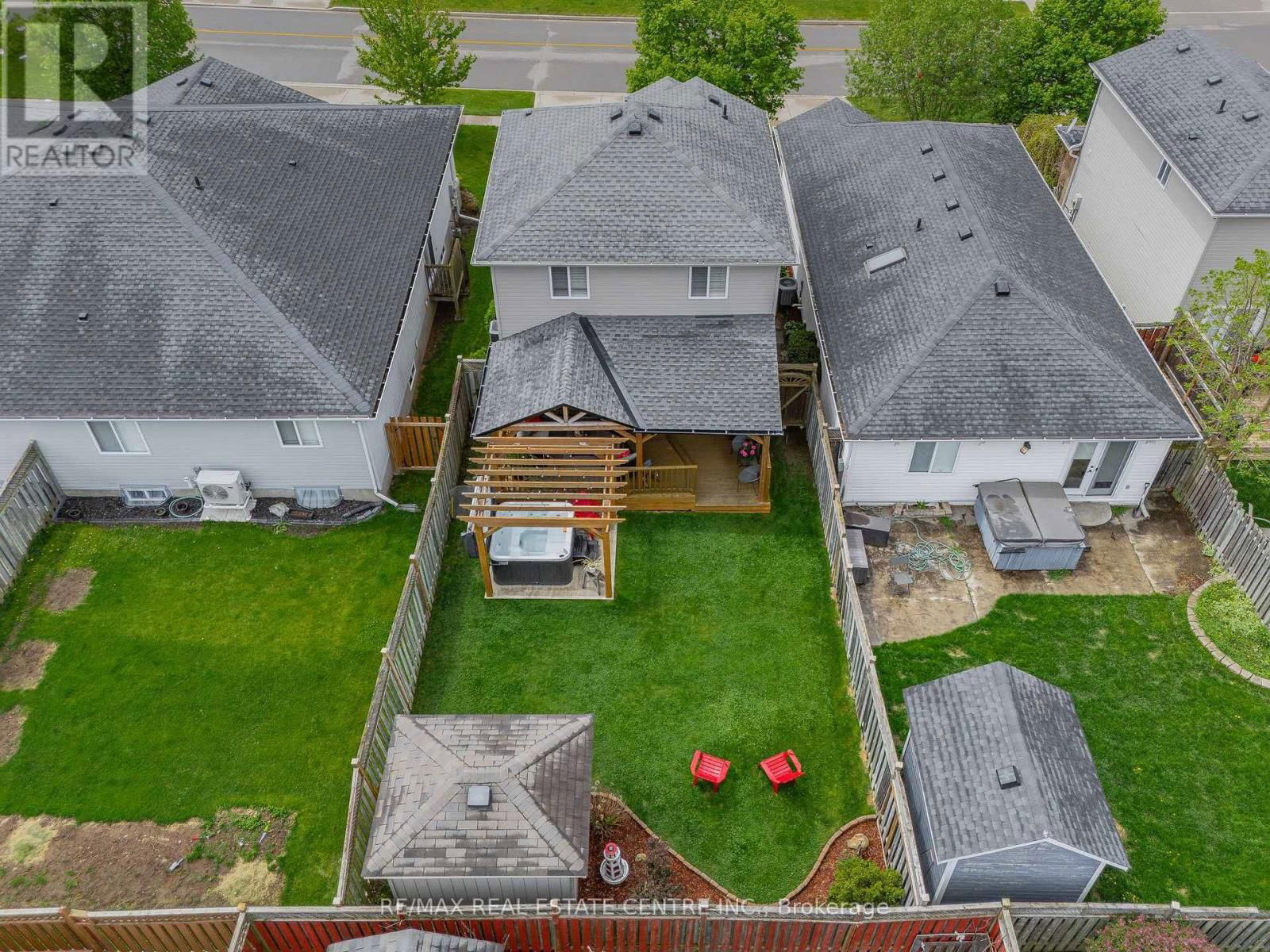 101 EDGEMERE DRIVE Image 48