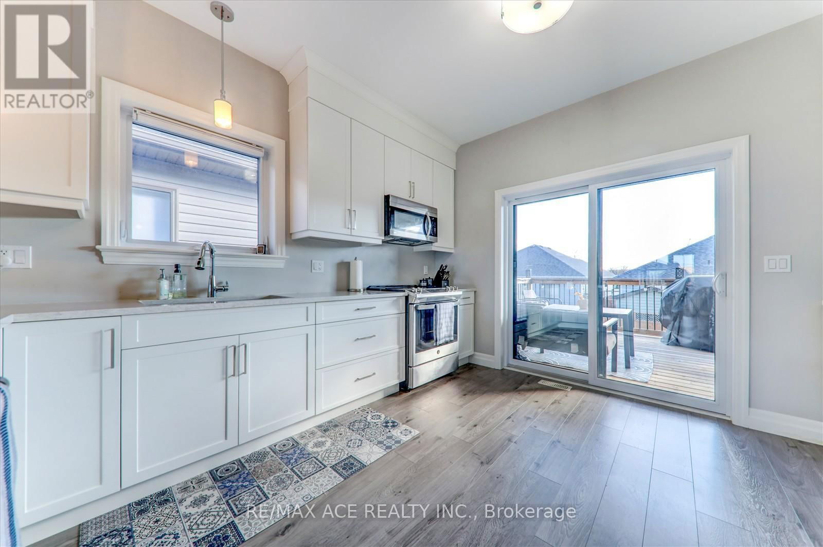 39 BARLEY TRAIL Image 17