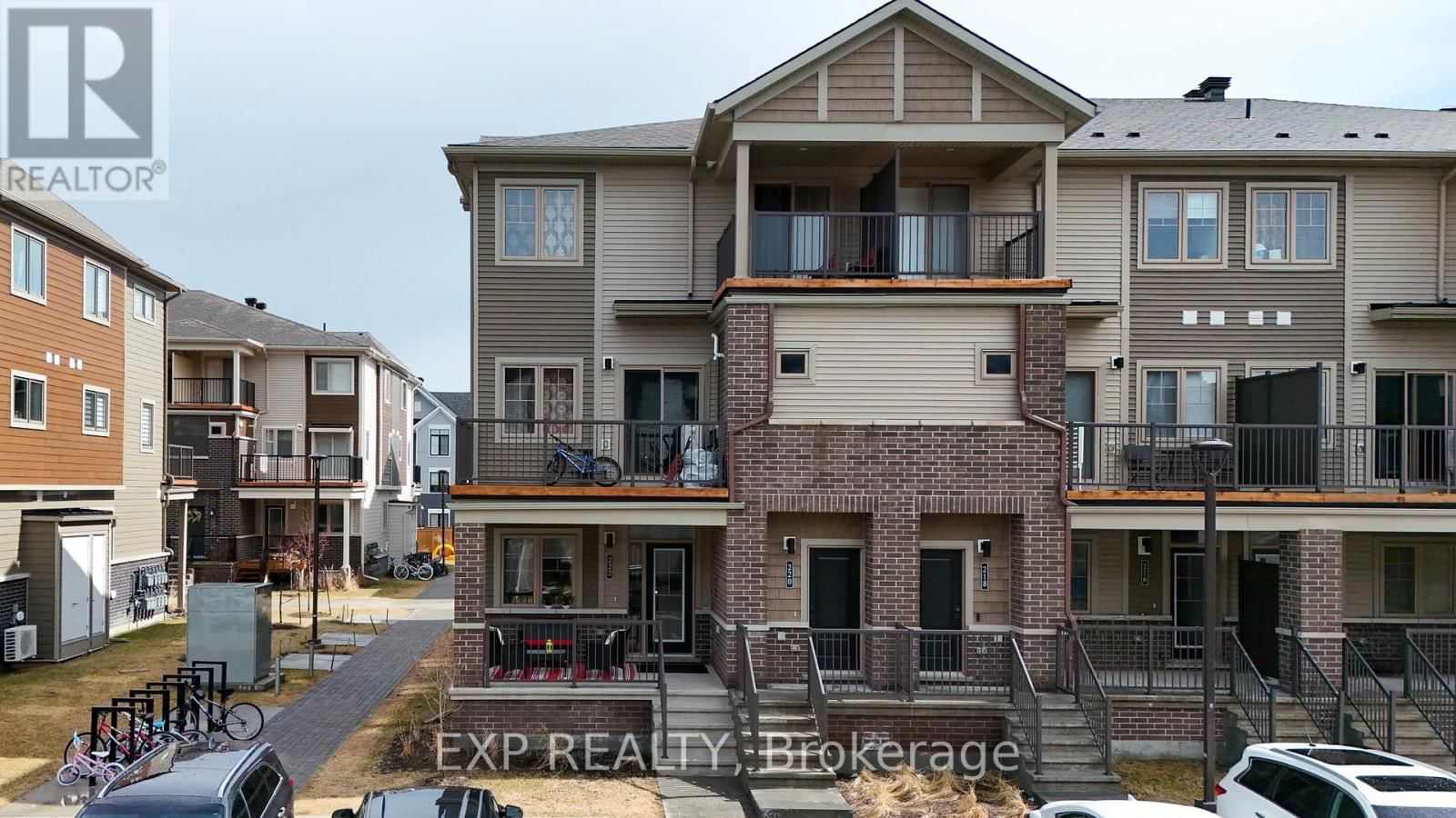 222 ANYOLITE PRIVATE Image 1