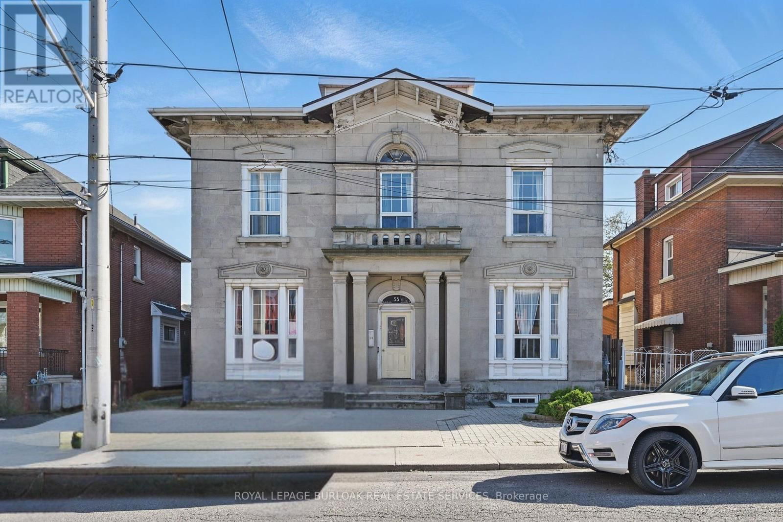 55 BARTON STREET WEST Image 1