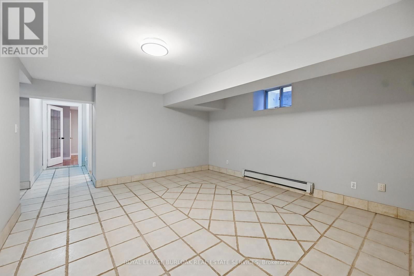 55 BARTON STREET WEST Image 40