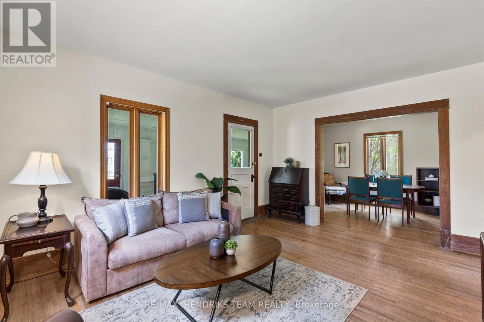 1386 MCNAB ROAD Image 15