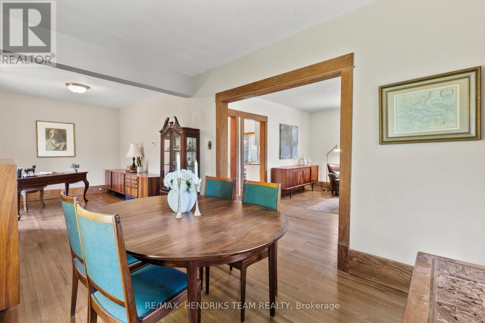 1386 MCNAB ROAD Image 18