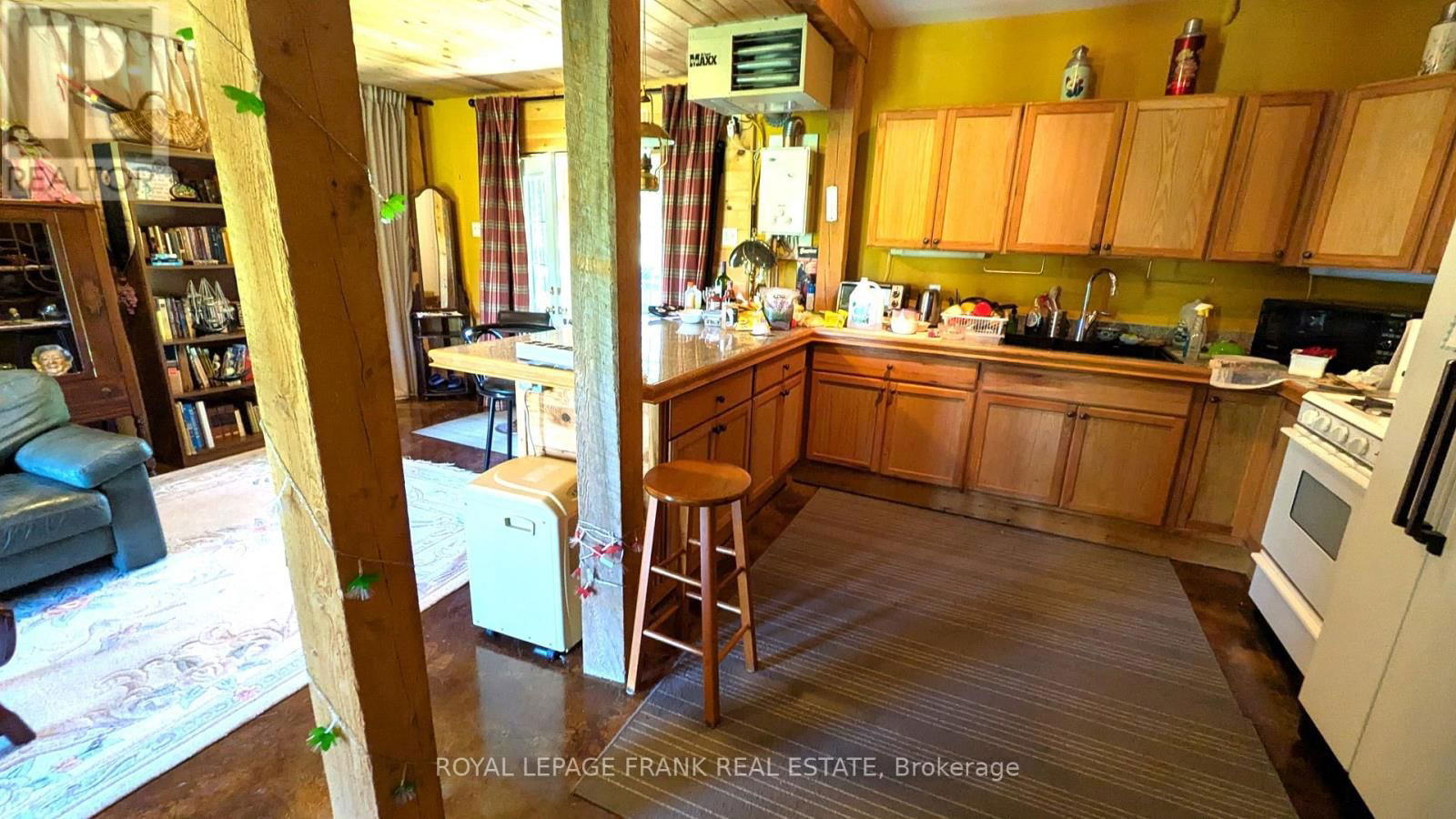 260 JAMES STREET Image 11