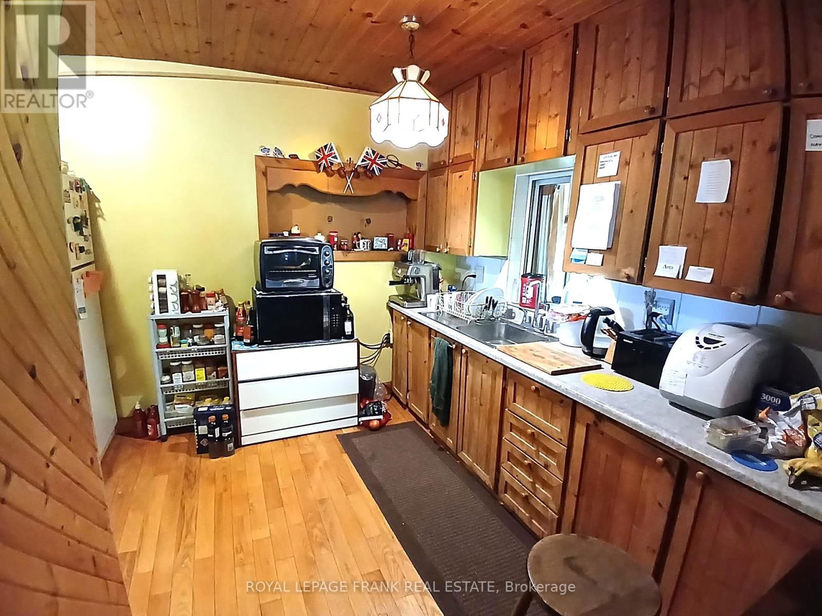 260 JAMES STREET Image 22