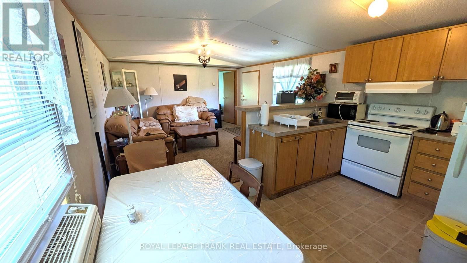 260 JAMES STREET Image 33