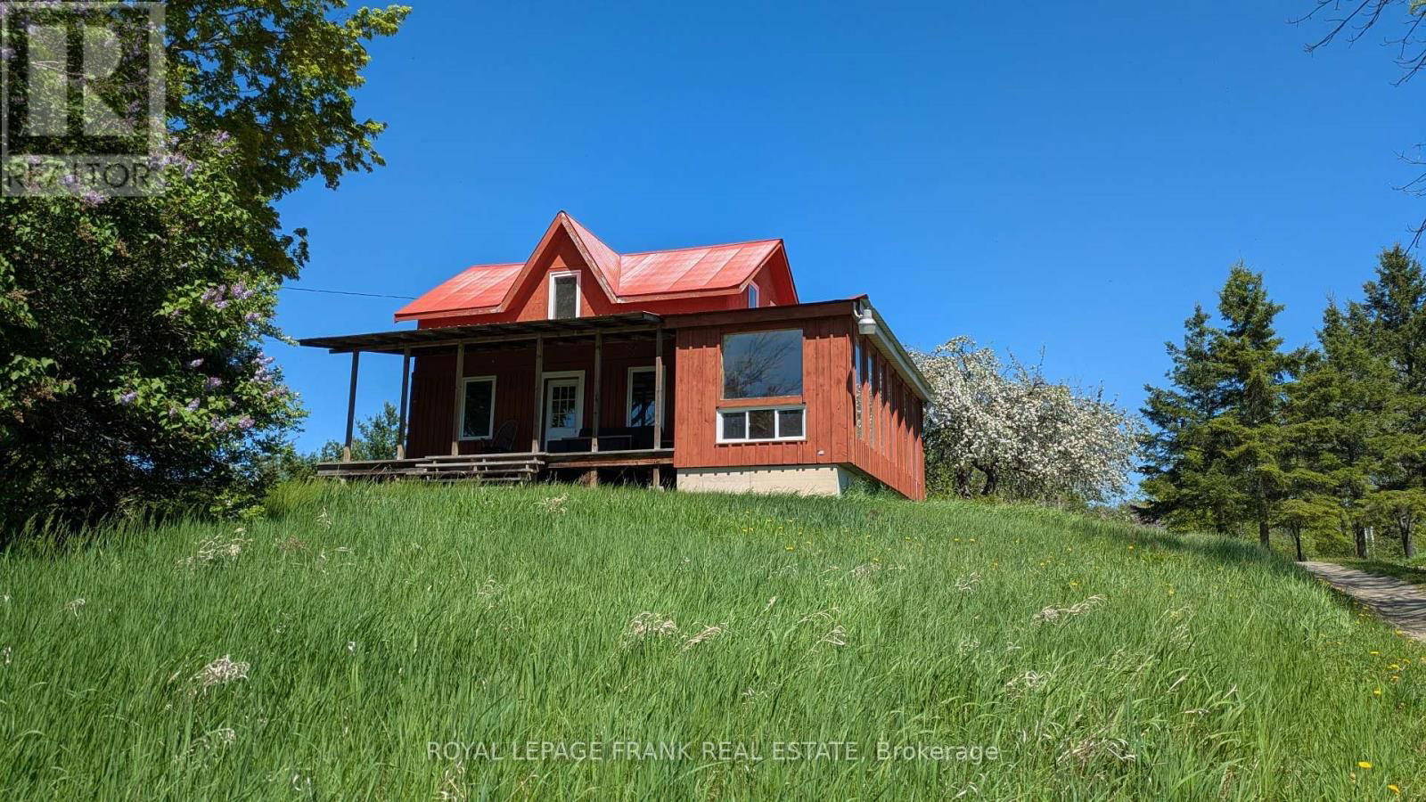 260 JAMES STREET Image 4