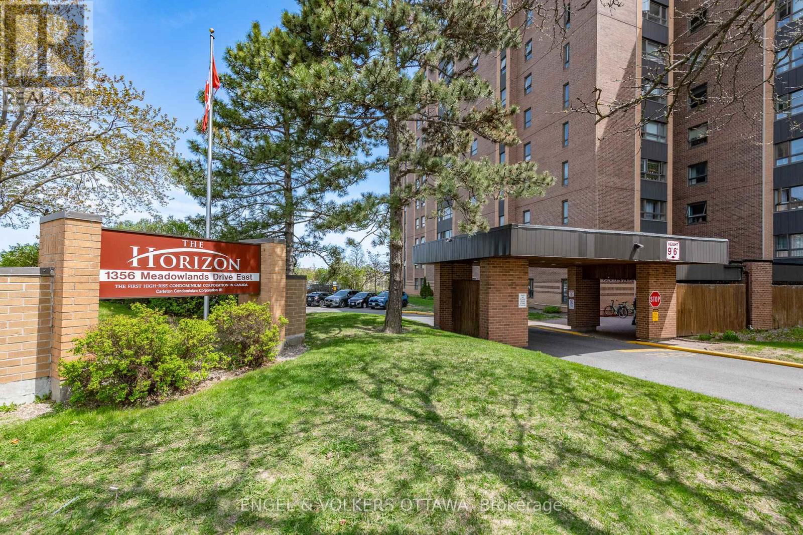 8 - 1356 MEADOWLANDS DRIVE EAST Image 3