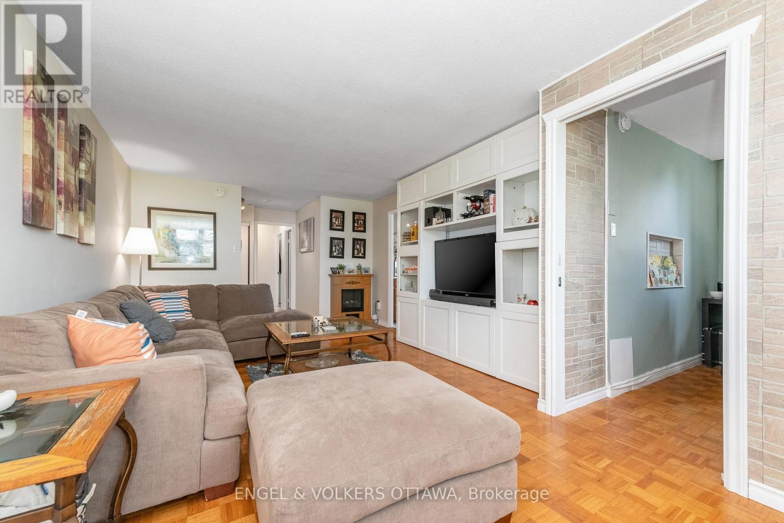 8 - 1356 MEADOWLANDS DRIVE EAST Image 9