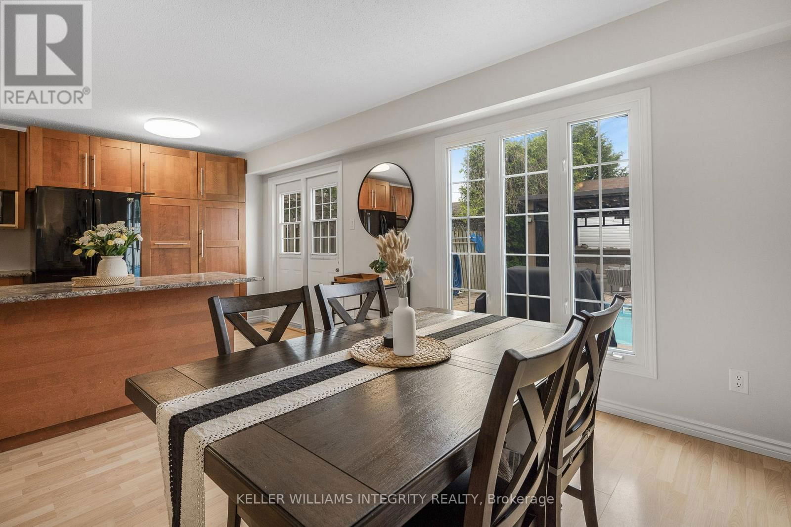 1751 STONEBOAT CRESCENT Image 10