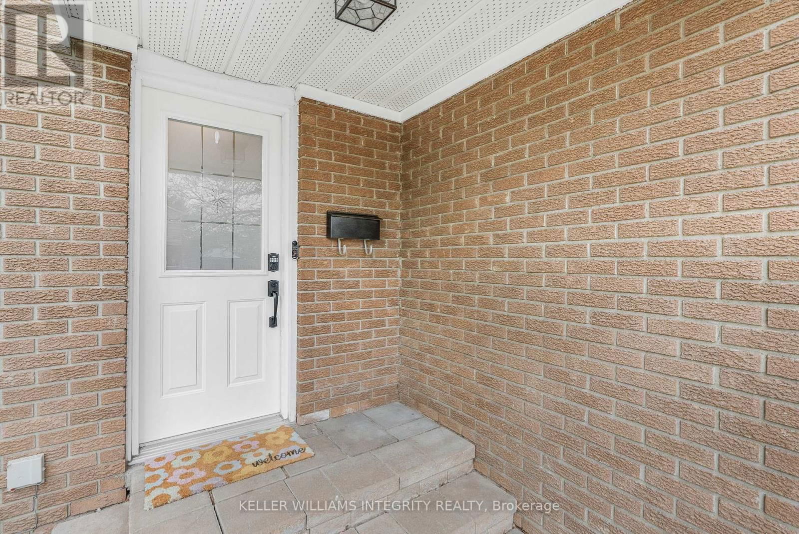 1751 STONEBOAT CRESCENT Image 30