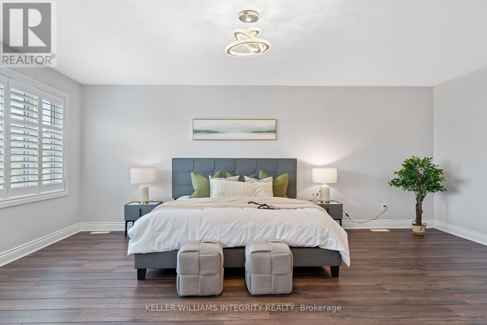 357 LANGRELL CRESCENT Image 29