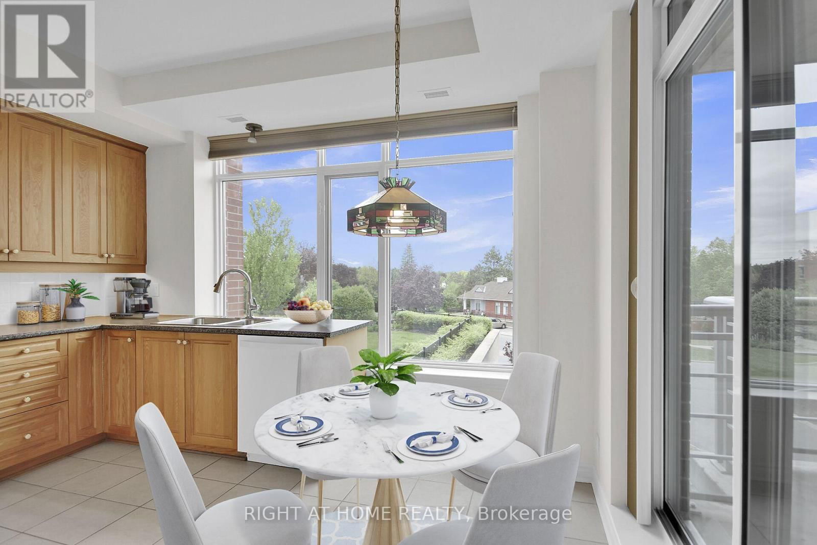 308 - 136 DARLINGTON PRIVATE NORTHWEST Image 18