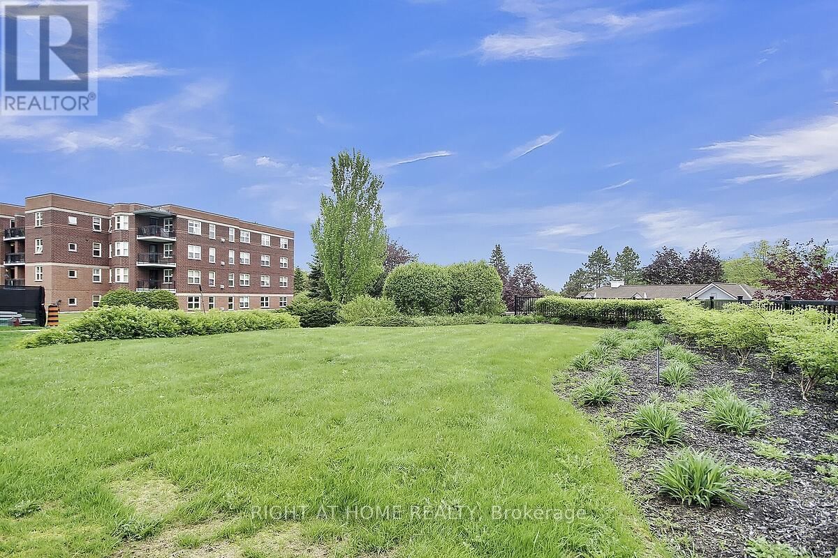 308 - 136 DARLINGTON PRIVATE NORTHWEST Image 36